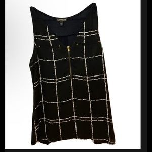 Express sleeveless blouse size XS
